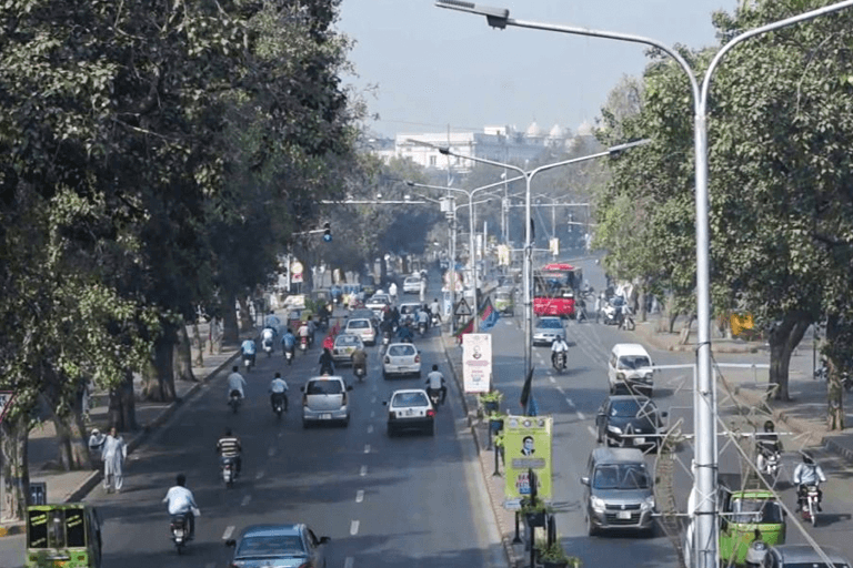 Mall Road – Guide to Pakistan’s Iconic Street Mall Road