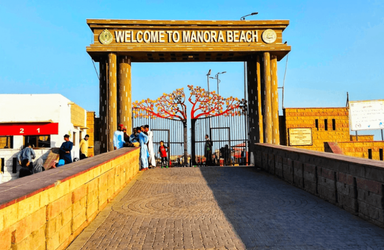 Manora Beach – A Complete Guide to Karachi’s Coastal Gem